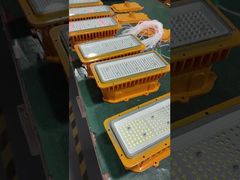 Przedstaw OEM niebezpieczne przeciwwybuchowe oprawy oświetleniowe do montażu na ścianie Flood Light dla Ciebie