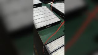 Przedstawiamy reflektory o regulowanym kącie rozsyłu światła, zapewniające optymalne oświetlenie