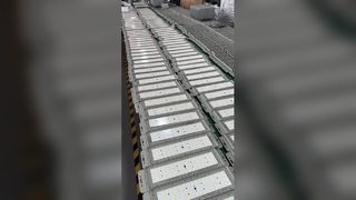 Zobacz demonstrację reflektorów LED SMD 2835 Solidne oświetlenie dla tuneli stadionów