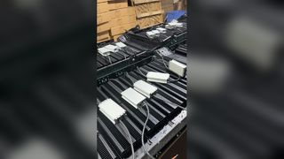 Zobacz, dlaczego warto wybrać wodoodporne reflektory LED IP66 o mocy od 200 W do 500 W na stadiony i korty