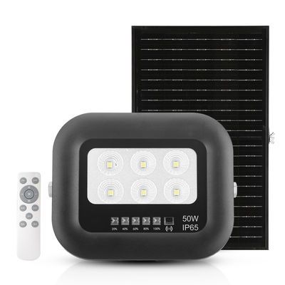 Oświetlenie zewnętrzne Czarne ABS światło słoneczne sterowanie zdalne 50w Led słoneczne światło powodziowe