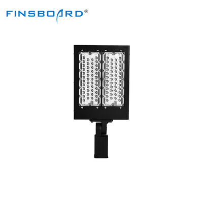 Konfigurowalne kąty świecenia dla lamp typu shoebox, idealne do każdej przestrzeni zewnętrznej