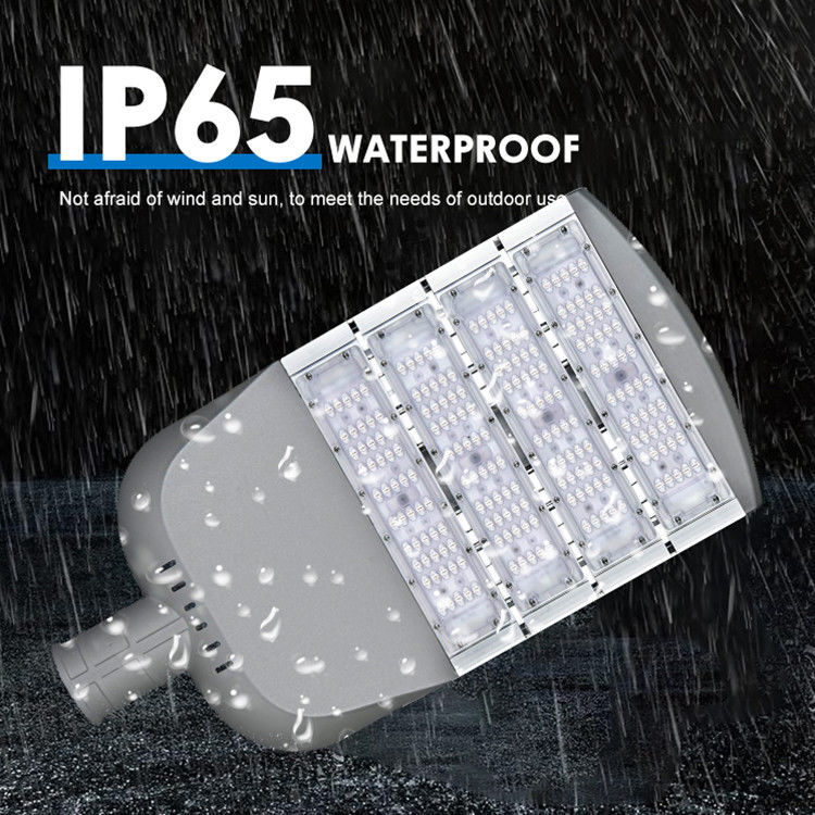 AC85-310V/AC100-277V 130-140LM/W Zewnętrzne światło uliczne Led For Roadway Garden, Square
