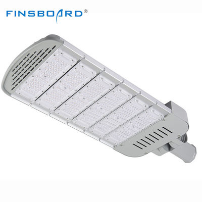 Wytrzymała i trwała zewnętrzna lampa uliczna LED odporna na promieniowanie UV IP65 SMD3030