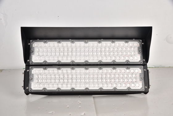 Niestandardowe 500-watowe lampy LED do stadionów dla boisk i aren, 3 moduły